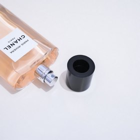 Название бренда： Chanel Ароматическая свеча «Венеция» Объем： 125 