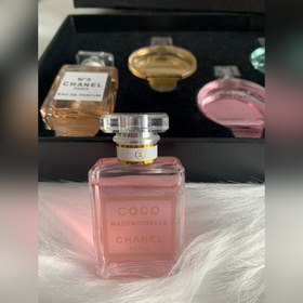 Название бренда： Chanel Набор Объем： 7,5 мл × 5 Coco Miss × 1 N°