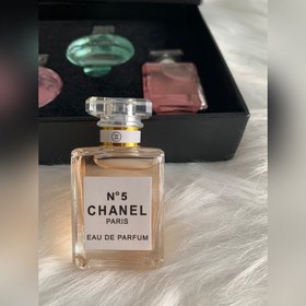 Название бренда： Chanel Набор Объем： 7,5 мл × 5 Coco Miss × 1 N°