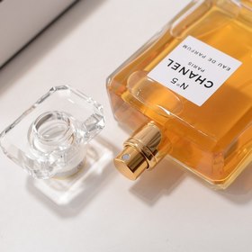 Название бренда： Chanel Парфюм № 5 Объем： 100 мл Страна происхож
