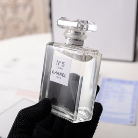 Название бренда： Chanel N°5 LEau Объем： 100 мл Страна происхожде