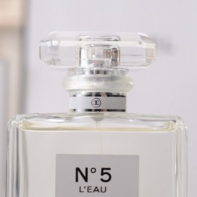 Название бренда： Chanel N°5 LEau Объем： 100 мл Страна происхожде