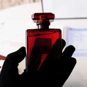 Название бренда： Chanel No. 5 Eau de Toilette Объем： 100 мл Стран