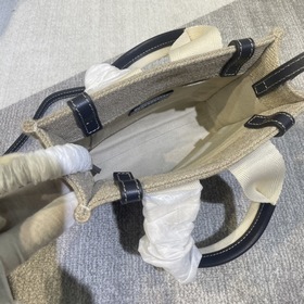 Chloe Tote-Bag, Woody mini с мини-плечевым ремнем Модель： 6060 Э