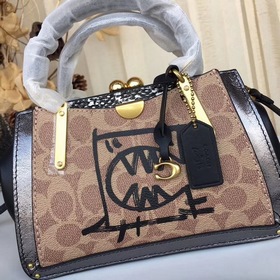 Сумка Coach Классическая сумка с логотипом из прочного полотна и 