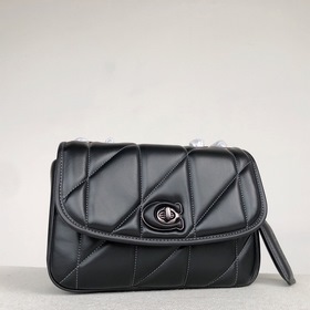 Coach, модель： C8560, стеганая сумка через плечо PILLOW MADISON,