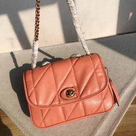 Coach, модель： C8560, стеганая сумка через плечо PILLOW MADISON, 