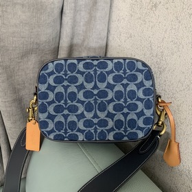COACH/蔻驰 Модель CA076 Сумка для фотоаппарата Сумка через плечо 蔻驰