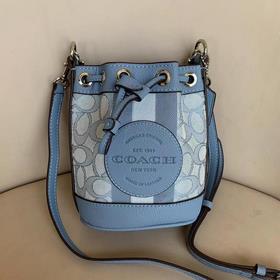 Coach Модель C8322 Мини-сумка с широкими бретелями через плечо Ра