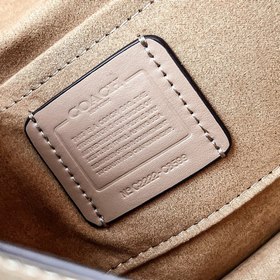coacg/Coach  Модель： CB599 Klare сумка с клапаном и цепочкой  