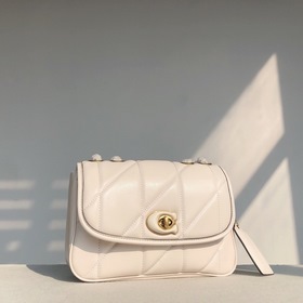 Coach, модель： C8560, стеганая сумка через плечо PILLOW MADISON, 