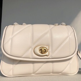 Coach, модель： C8560, стеганая сумка через плечо PILLOW MADISON, 