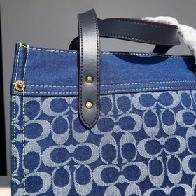 Coach / Код модели： CA108 Большая сумка Field Tote из серии Denim