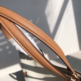 Coach, модель CA165, сумка Andy Tote Материал： кожа. Логотип с п