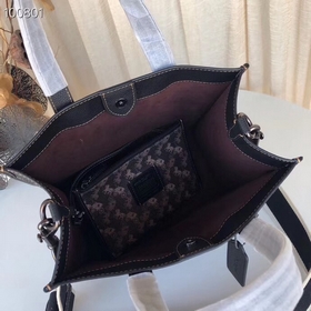 Сумка Coach с принтом С съемным чехлом на молнии, классическим ри
