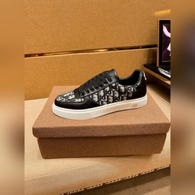 DIOR Мужская обувь высокого класса. Верхняя часть обувизготовлена