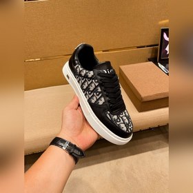 DIOR Мужская обувь высокого класса. Верхняя часть обувизготовлена
