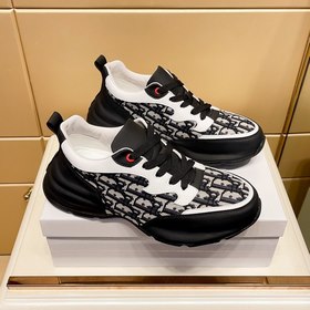 Мужские кроссовки Dior Классический дизайн сделал эту модель вечн