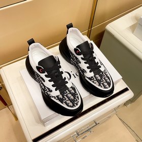 Мужские кроссовки Dior Классический дизайн сделал эту модель вечн