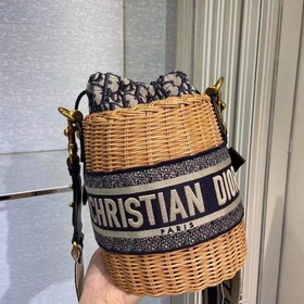 Dior Мини-сумка-тоут Mini Book Tote Сверхминиатюрная сумка с пло