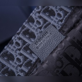 Мужской рюкзак Dior Oblique Модель： CD： 93318 Серый Фотография 