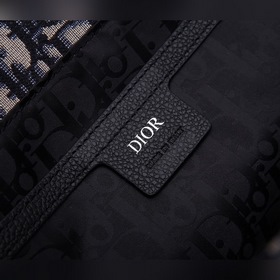 Мужской рюкзак Dior Oblique Модель： CD： 93318 Синяя ткань Фотог