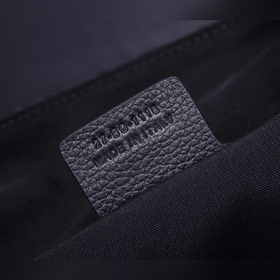 Мужской рюкзак Dior Oblique Модель： CD： 93319 Черный Фотография