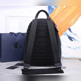 Новый рюкзак DIOR Rider Модель： 93312 Из коллекции, созданной Dio