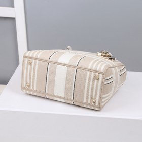 DIOR Lady D-Lite с пятью вышитыми полосками, средний размер Новая