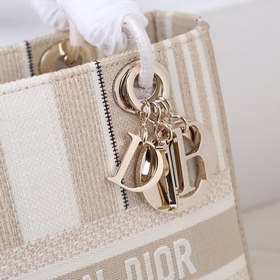 DIOR Lady D-Lite с пятью вышитыми полосками, средний размер Новая