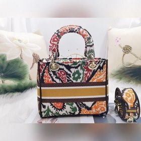 DIOR Lady Dior вышитая серия с новым узором из цветов кешью, свет