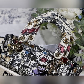 DIOR Lady Dior вышитая серия «Полевые цветы» светло-золотистого ц