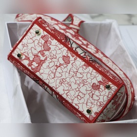 DIOR Lady D вышивка, модель M8002 Серия «Сердце» Новейшая серия, 