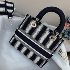 Новая вышитая сумка Dior Lady Dior в синем цвете, модель № 9027 Э
