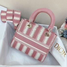 Новая вышитая сумка Dior Lady Dior в розовом цвете, модель № 9027