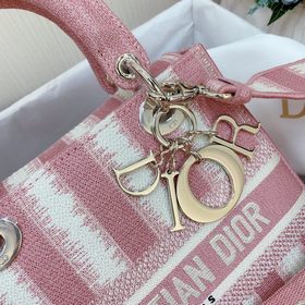 Новая вышитая сумка Dior Lady Dior в розовом цвете, модель № 9027