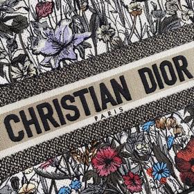 DIOR Роза 21 Новогодняя ограниченная серия Очень красиво! Выпуска
