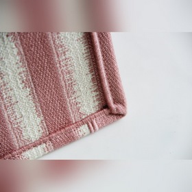 Серия DI0R Book Tote, модель 1286 Техника батик в сочетании с выш