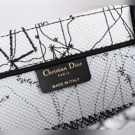 DIOR Lady Средняя сумка-тоут с вышивкой «Природа» Модель： D1286 
