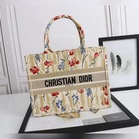 DIOR Lady Средняя сумка с золотыми кистями Модель： D1286 Легкая