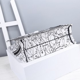 DIOR Book Tote Сумка-тоут с вышивкой Эта сумка, вдохновленная кр