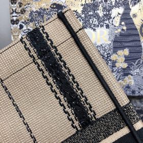 DIOR Book Tote, большой размер Большинство людей, покупающих пред