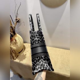 Серия Dior Book Tote, модель M1286 Много In Lights Большинство лю