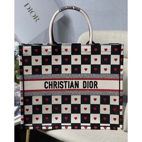Сумка для покупок Dior book tote Черно-белая клетка сердечками А