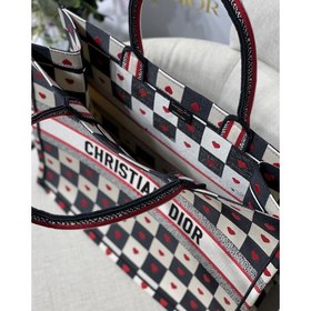 Сумка для покупок Dior book tote Черно-белая клетка сердечками А