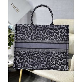 DIOR Book Tote сумка с леопардовым принтом Когда большинство люд