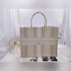 DIOR Женская сумка Тот-баг с полосками цветабрикоса Впервые предс