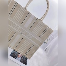 DIOR Женская сумка Тот-баг с полосками цветабрикоса Впервые предс