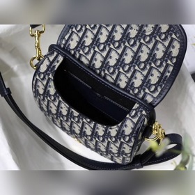 DIOR IT BAG, маленькая модель S8010 Средний размер M8010 DIOR IT 