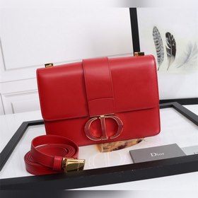 DIOR Lady Dior Монтень с пряжкой из эмали цвета миндального цвет